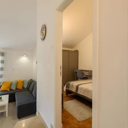 Laumar Holiday home Klek