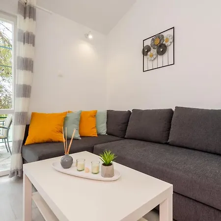 Holiday home Laumar